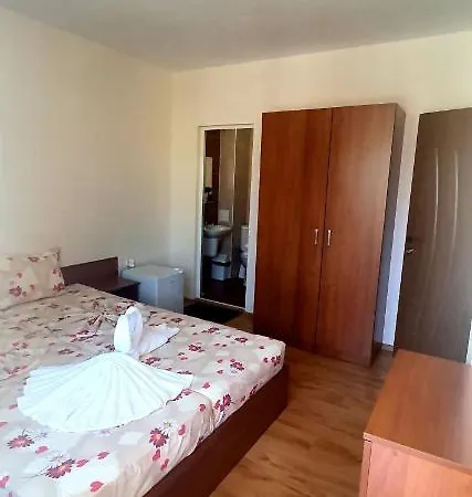 Guest house Natali Primorsko