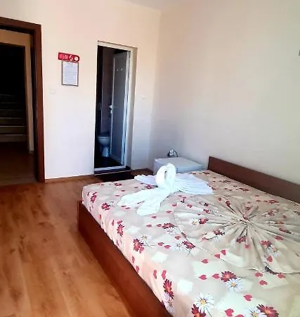Guest house Natali