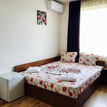 натали 2* Приморско