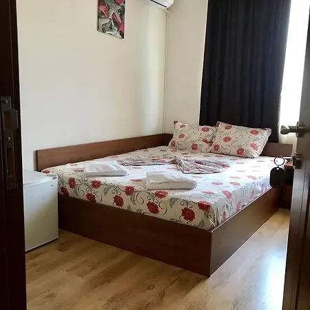 بيت ضيافة Natali بريمورسكو