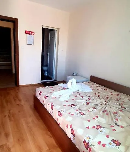 Πανσιόν Natali