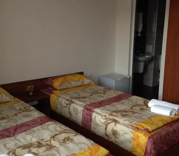 Πανσιόν Natali 2*